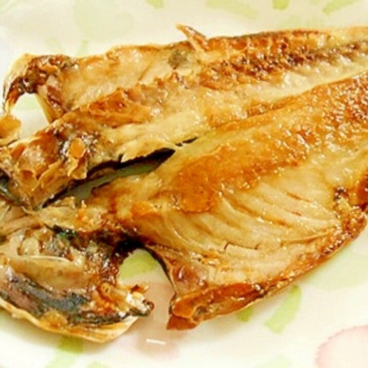 フライパンで焼きアジ レシピ 作り方 By V るん 0394 楽天レシピ フライパンで焼きアジ レシピ 作り方 By V るん 0394 楽天レシピ